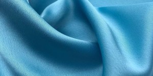 What kind of material is cotton blended? Is it comfortable? (Is cotton blended suitable for summer wear?)