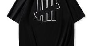 Changes in the use and function of fabrics in the fashion industry (analyzing the application innovation of fabrics in fashion)