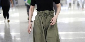 Liu Mintao dressed up really casually this time, mixing a red sweatshirt and trousers (unexpectedly, the styling effect was very good)