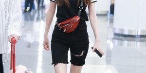 Wear a tight T-shirt with cycling pants and wear it loosely (this is what you call a hot mom)