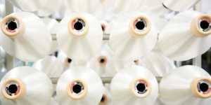 Which is better, acetate or polyester (what kind of fairy fabric is this)?