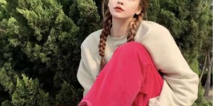 How to match sweatshirts to look good (a group of fashionistas’ sweatshirt dressing demonstrations)