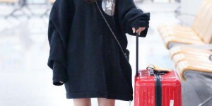 Tips on matching clothes to reduce age (this combination will instantly make you look younger and more fashionable)