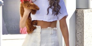 Is the larger the short-sleeved size, the more comfortable it is (a smaller T-shirt can easily create a refreshing and personalized look)