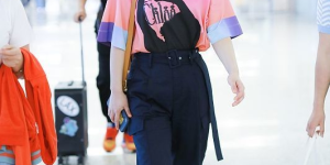 Color-blocked T-shirts are age-reducing and simple (rich in color but not picky)