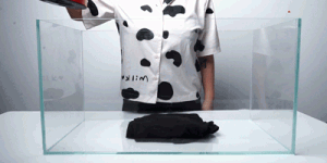 What material is the facial mask T-shirt made of (a T-shirt that makes the skin drink water, a great value for money)