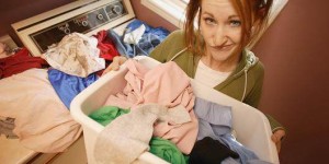 What to do if the T-shirt pattern falls off (washing the T-shirt like this in summer will prevent it from fading and deforming)