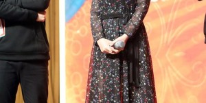 Wear a suspender skirt with a T-shirt underneath for a conservative style (but you can’t hide your curves)