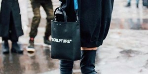 What kind of outfits can you wear with sweatshirts (Pair these 3 items with you in spring to look younger and look taller in style)