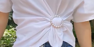 How to tie a T-shirt into a navel-baring outfit (Have you learned the tips for summer dressing?)