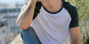 What to do if your T-shirt is a little tight (Follow these steps to choose and upgrade your look)