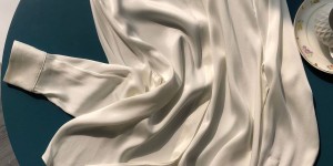 The difference between plain crepe satin and mulberry silk (the larger the mm number, the better the silk fabric)