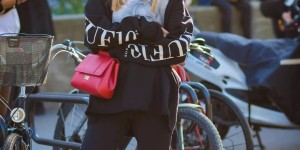 Tips on how to wear high-end sweatshirts (You can’t miss the advanced styles of sweatshirts. Each set will reduce your age)