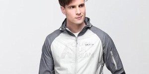 When is it appropriate to wear skin clothing (what is skin clothing)