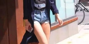 There are several tips on how to wear T-shirts (30 ways to wear them to complete your outfit throughout the month)