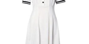 What kind of fabric is the cultural shirt (a T-shirt that can be worn all summer)