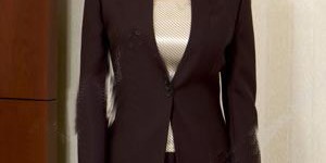 How to make professional clothing processing in Beijing more beautiful and fit