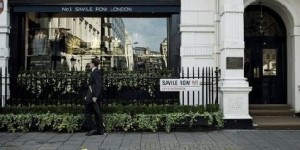 Customized business attire for brand-name men’s clothing uses password customization to close a new era of online customization