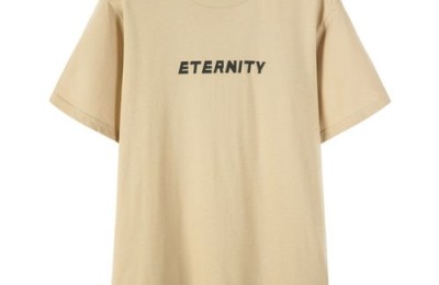 What are some classic matching examples of customized clothes for couples (recommended for matching inspiration)