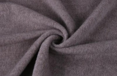 What kind of fabric is woolen? Its advantages and disadvantages (Pictures of woolen fabrics)