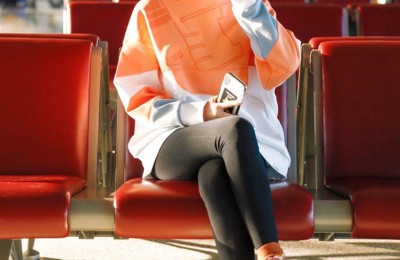 A popular outfit after autumn is called sweatshirt + shark pants (fashionable slimming celebrities are also following the trend)