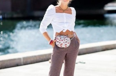 Pants suitable for wearing with T-shirts (T-shirt + wide-leg pants are fashionable and cover the flesh, who looks better in it)