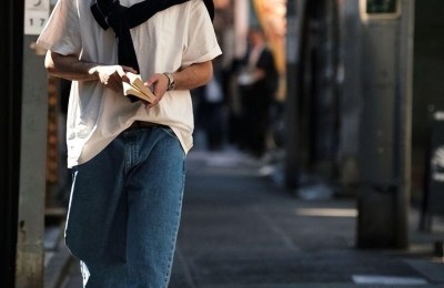 How to dress more fashionably in summer (white T-shirts are simple, versatile and can be worn casually without falling out of style)