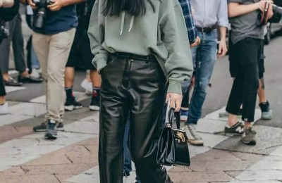 There are several styles of sweatshirts (these styles are versatile and advanced, who looks better in them)