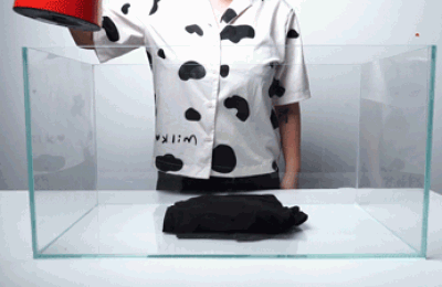 What material is the facial mask T-shirt made of (a T-shirt that makes the skin drink water, a great value for money)