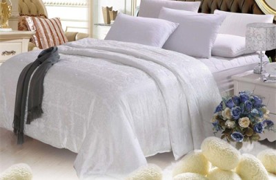 What is the composition of Tencel (what kind of fabric is Tencel and what are its advantages and disadvantages)