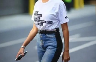 Is it better to wear a larger or smaller T-shirt (Why should I buy a T-shirt one size larger)