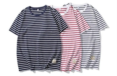 Which type of T-shirt is better (try a loose version to easily wear a trendy look)