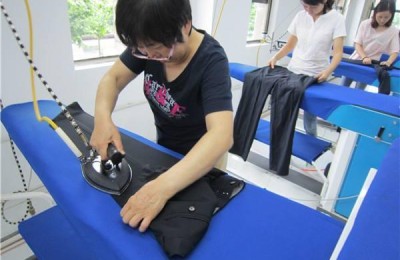 How to iron a pleated skirt (if you don’t pay attention to these points, the clothes will look uglier the more you iron them)