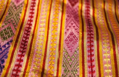 What does woolen fabric mean (the difference between woolen fabric and worsted fabric)