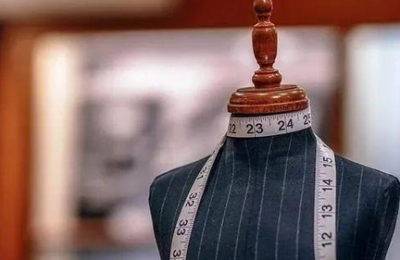 What material does knitted fabric belong to (what is a woven jacket)