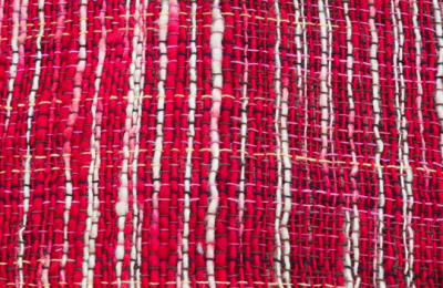 What are the differences between plain and twill fabrics (how to identify various fabrics)