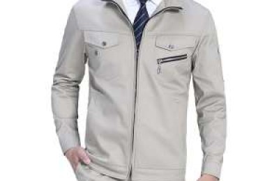 What kind of fabric is good for customized work clothes in spring and autumn?