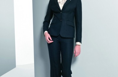 Professional Wear Lujia Na’s 2012 Junior Customized Spring Clothing Leads the New Fashion of Professional Wear (Photos)