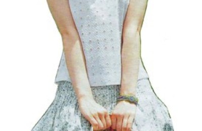 Professional attire should also be girly
