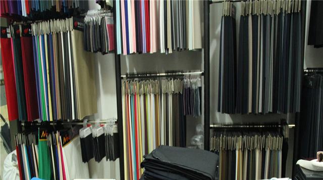 Those things about suit fabrics, how do we choose them?  