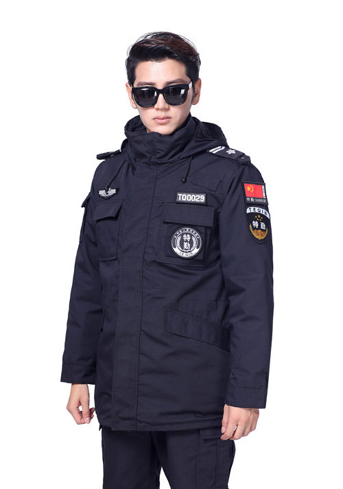 How to customize winter professional attire in Beijing