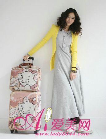  OL's new clothes are rapidly gaining popularity in the New Year