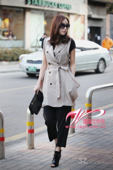 Mix and match, business attire, sleeveless, collarless, OL